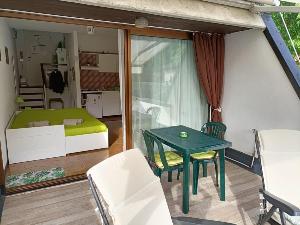 L' Appartamento Del Sole - The Sun Flat Desenzano del Garda Exterior foto